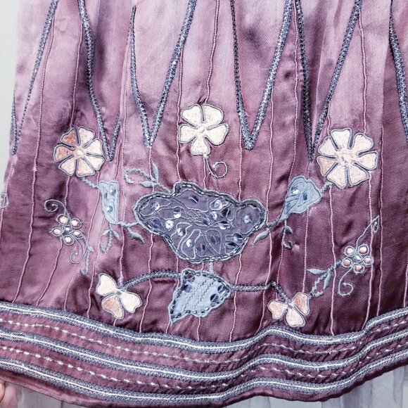 Gorgeous Vents d'Ailleurs Lavender Satin Floral Embroidered Midi Skirt NEW wTags - Picture 4 of 8